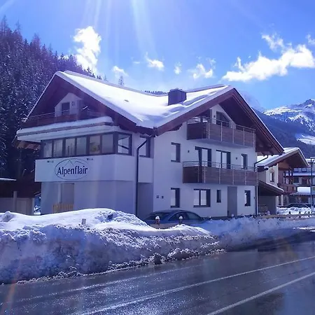 Alpenflair Apartment *